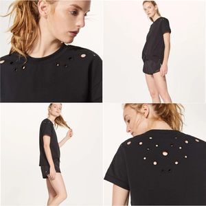 Lululemon | Space Tee Eyelet Sweat-Wicking Short Sleeve Shirt | Black 6 | W3ALIS